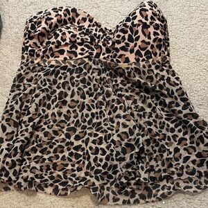 Kona Sol Leopard Print Strapless Bathing Suit Top - Medium